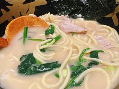 -无敌家现熬骨汤拉面(颐堤港店)