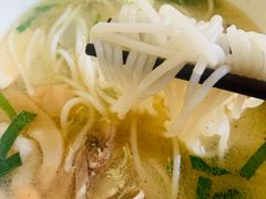 -建新园过桥米线(宝善街店)