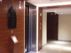 -三亚湾海居铂尔曼度假酒店