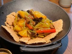 一个锅巴和时蔬-薇酌饮·陕西菜(南门外店)