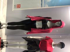 -优衣库(上海正大广场店)