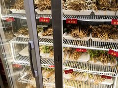 -拈签一笑黄牛肉辣卤串串