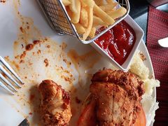 -WOLFGANG PUCK KITCHEN & BAR(迪士尼小镇店)