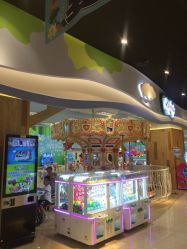 -莫莉幻想儿童乐园(三河燕郊永旺店)