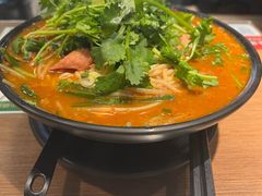 -肥汁米蘭香港米线(定西路店)