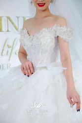 -LOVE SHINE婚纱·红鼎庄龙凤褂·妈妈装定制
