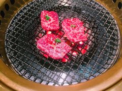 -山川小町·极番烧肉(新地假日广场店)