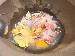 -鲜潭蒸汽石锅鱼(万象前海店)