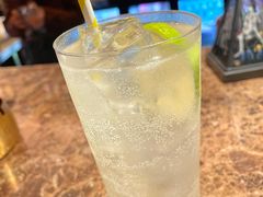 -MM·五声·音乐人与调酒师(西安路店)