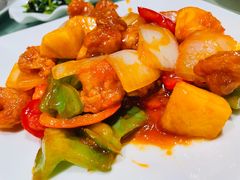 菠萝咕噜虾球-衡山汇·高级粤菜(霄云路店)