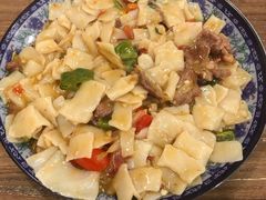 -清真·玛丽亚新疆菜主题餐厅(浙江中路店)