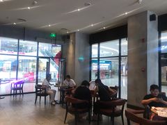 大堂-星巴克(金华东阳银泰城店)