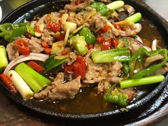 铁板牛肉-洪霞餐馆