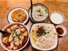 -谭师爷龙抄手(白下路店)