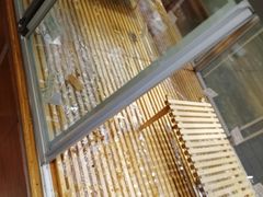 -苹果花园(龙漕路店)