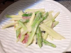 -穹六人间 people 6(岳阳路店)