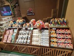 -三只松鼠(世欧广场店)
