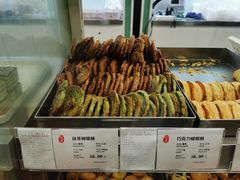抹茶蝴蝶酥-上海哈尔滨食品厂(淮海中路店)