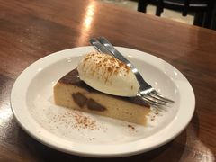 肉桂苹果奶油奶酪-black rainbow coffee