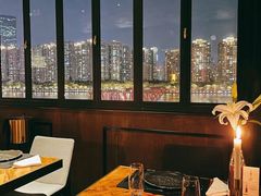 靠窗位-AZUL by FUEL蓝色·法式酒馆(琶醍店)