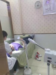 -苗医生专业祛痘·皮肤管理