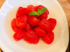 -临界音乐酒馆·小龙虾·江湖菜(华熙LIVE·鱼洞店)