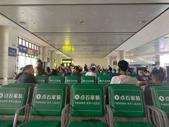 -岳阳东站