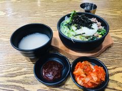 金枪鱼拌饭-吴草鸡爪오초닭발韩食堂(融恒盈嘉中心店)