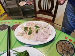 -华哥新鲜猪精品美食
