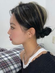 -AYO SALON