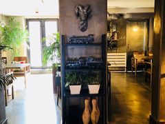 -HIGH FIVE哈福手工汉堡(桂林路店)