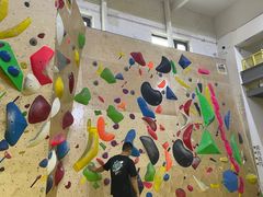 -问山MountQuest攀岩馆