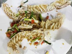 -四川小胡子海鲜(丁村万人海鲜广场店)