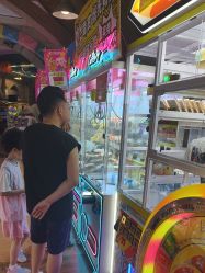 -卡通尼乐园(上海安亭店)