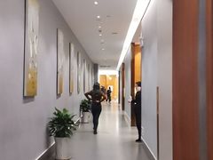 -艳阳天(万达广场红标店)