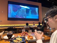 -HUZI虎滋精酿餐吧(京西大悦城店)
