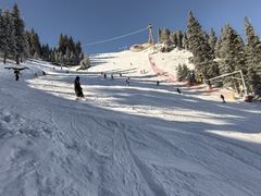 -丝绸之路山地度假区滑雪场