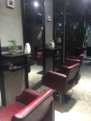 -In Style Hair Salon