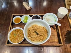 -蟹上黄·蟹黄面·江南糖水(人民广场店)