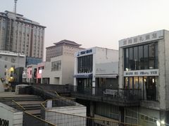 -泉乐坊步行街(烟酒特产平价超市店)