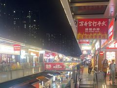 -万达广场(南昌红谷滩店)