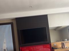 -青岛富力艾美酒店