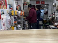 -陈记甜品窝(中山北路店)