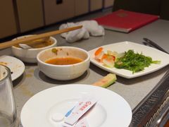 -海底捞火锅(新松江路生日主题店)