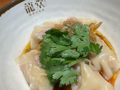 -龍堂蟹黄小笼包(万家丽店)