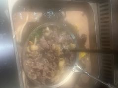 -牛里牛气· 榴莲海鲜鲜牛肉自助火锅·烤肉(横岗店)