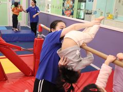 -小小运动馆(浦江店)