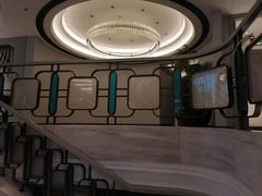 -浅深(世茂滨江精品店)