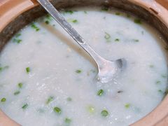 皮蛋瘦肉粥-辣小鲜·南昌大排档(船山路店)