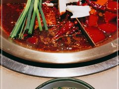 -叁口煮老火锅(东升店)